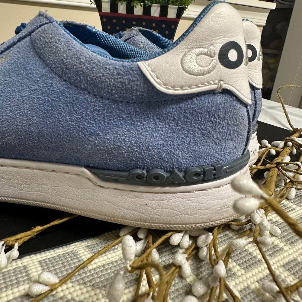 COACH Clip Low Top Embroidered Logo Sneakers Racer Blue Suede Sz 8D MENS US - Picture 5 of 9